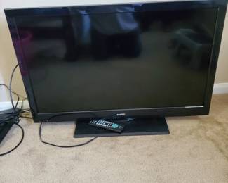 Sanyo TV with Remote