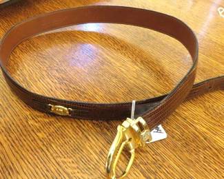 Ladies Burberry Belt 