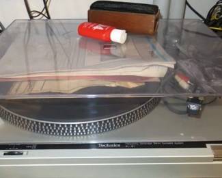 Technics SL-B1 Frequency Generator Servo Turntable System