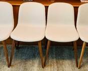 Set of Four Omar de Biaggio Bacco Chairs 

Set in very good condition and each chair measuring about 32 x 19 x 17".
