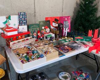 Shiny Bright ornaments, Marshall Fields boxes 