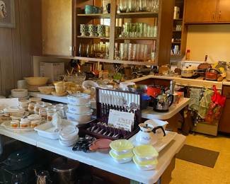 Corningware, Pyrex vision, Corded, small kitchen appliances, vintage dishes, silver plate