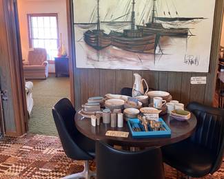 Lee Reynolds mid century modern painting, Great mid-century table and chairs