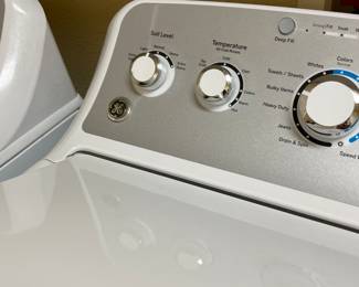Matching GE washer dryer
