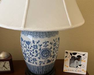 chinoiserie lamp