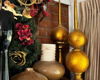 Vintage ceramics and decor