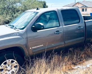 2008 GMC Sierra 4x4 $10,500
