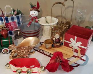 Christmas Floral Containers and Decor 