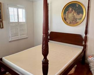 4 Poster Queen Bed