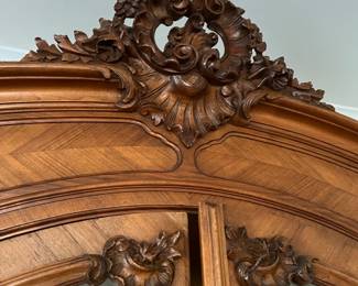 Curio Cabinet  Detail