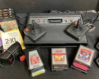  01 ATARI 2600 with Joy Sticks, Space Age, Paddles. Games Included. 2XL 8 Track Tapes