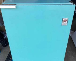 Vintage General Electric Refrigerator, Teal
