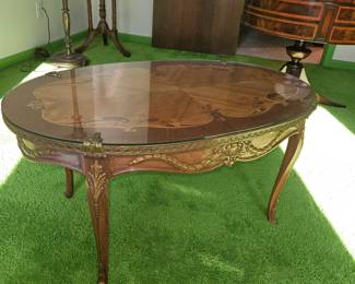 French Louis XVI  Wood Carved Fruitwood Inlay Coffee Table w/Glass Top & Cabriole Legs!