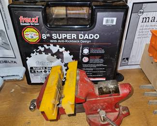 Freud #SD508 Super Dado & Sears #5178 Bench 3 ½” Bench Vise!