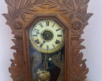 Antique Mantle Clock with Key