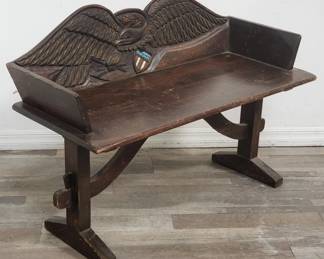 Lot # : 114 - Vintage hand-carved eagle buggy bench
