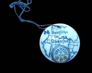 Lot # : 548a - Nazi Germany WWII "Deutsche in Uberfee" glass
