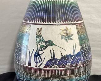 Lot # : 63 - Signed M. Grey Navajo vase
