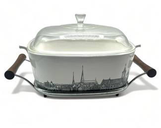 Lot # : 589a - Rare vintage Corning Ware Renaissance 4Qt.
