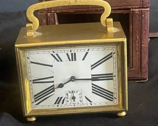 Lot # : 453 - Antique French carriage clock
