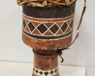 Lot # : 513 - Vintage African Zambia wooden drum
