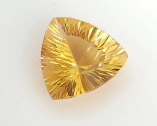 Lot # : 488 - 2.80ct triangle Citrine gemstone 10 x 10mm
