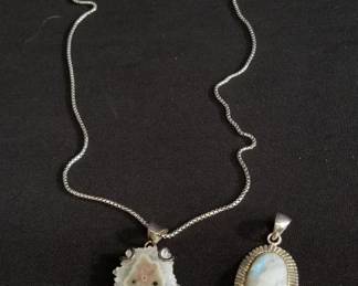 Lot # : 153 - Pair of sterling silver clasp and pendants with
