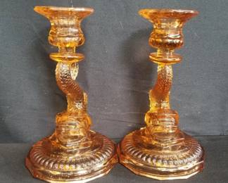 Lot # : 40 - Vintage pink glass candlesticks
