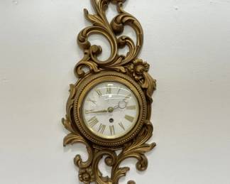 Lot # : 571a - Mid-century Syroco 8-day wall clock
