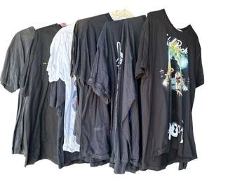Lot # : 565 - Group of 15 assorted t-shirts
