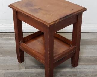 Lot # : 24 - Antique wood plant stand
