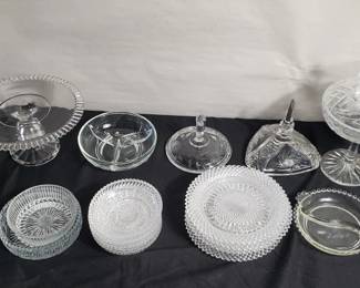Lot # : 456 - Group of crystal and glass pieces
