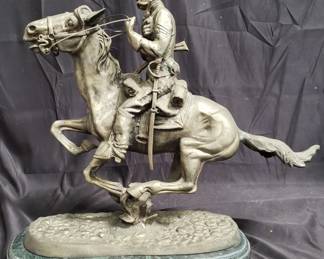 Lot # : 492 - Bronze trooper of the plains by after Frederick
