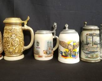 Lot # : 350 - Box of Beer steins
