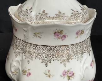 Lot # : 445 - Porcelain biscuit jar/tea catty by KPM
