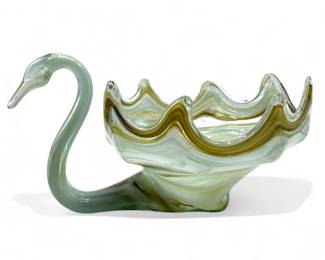 Lot # : 513a - Vintage hand blown art glass swan bowl
