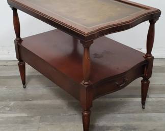 Lot # : 20 - Vintage leather top 2-tier side table
