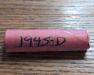 Lot # : 526a - Roll of 1945-D Lincoln Wheat Cent coins. 
