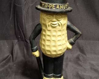 Lot # : 8 - Cast iron Mr. Peanut bank