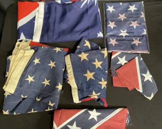 Lot # : 461 - Group of American flags

