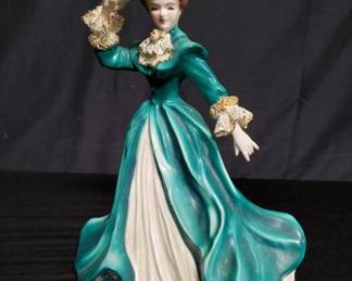 Lot # : 61 - Florence Ceramics Lady Cynthia figurine
