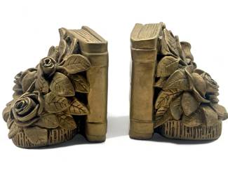 Lot # : 641a - Vintage 1968 Lloyd Bryan roses chalkware bookends
