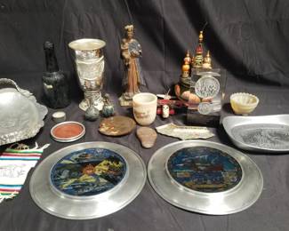 Lot # : 462 - Box of miscellaneous, wood figure, glass bottle,
