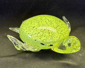 Lot # : 555 - Vintage crystal art glass turtle
