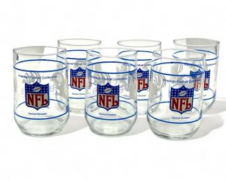 Lot # : 539a - 6 Vintage NFL Central & Eastern Division
