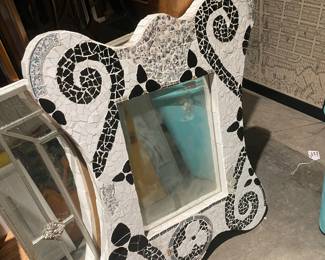 Mosaic garden mirror 