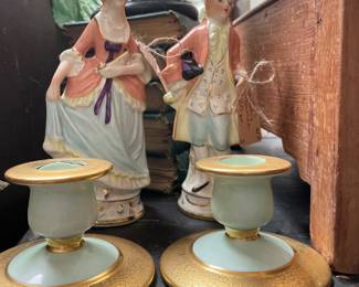 Vintage figurines 
