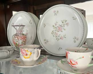 Noritake Jardine Dinner Plates, Bell China Floral Pattern Teacup & Saucer, Colclough Red Floral Bone China Teacup & Saucer