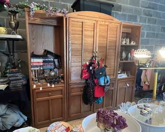 3 Pc Wall Unit, DVD's