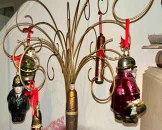Sherlock Holmes Ornaments and Cigars